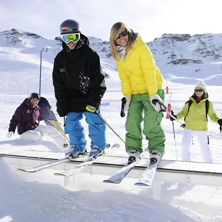 Serac - Location: Pour 4 Personnes Dans Le De La Station Mae-9079 Apartment Val Thorens
