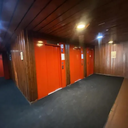 Serac - Location: Pour 4 Personnes Dans Le De La Station Mae-9079